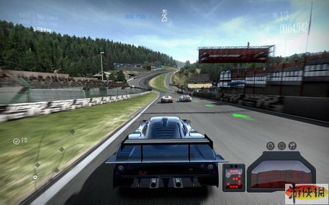 鉆石俠駕馭了風(fēng)：i5挑戰(zhàn)《極品飛車13》